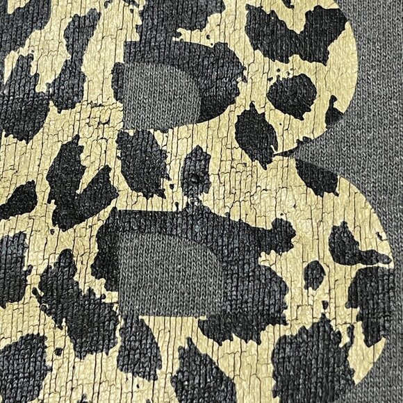 Betsey Johnson Leopard Print Graphic Sweatshirt Size L Large Grey Cropped - Picture 5 of 8